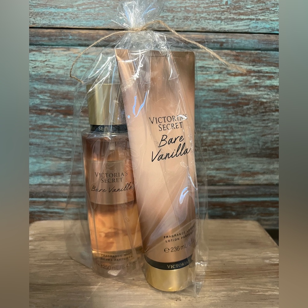 Victorias Secret SET!Bare VANILLA Body Mist8.4oz&Bare VANILLA BodyLotion!8oz!NWT